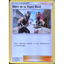 carte Pokémon 133/149 Sbire de la Team Skull SM1 - Soleil et Lune NEUF FR