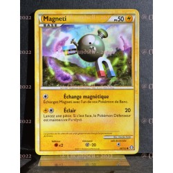 carte Pokémon 68/102 Magneti 50 PV HS Triomphe NEUF FR
