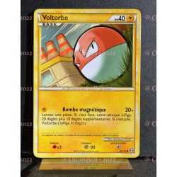 carte Pokémon 83/102 Voltorbe 40 PV HS Triomphe NEUF FR